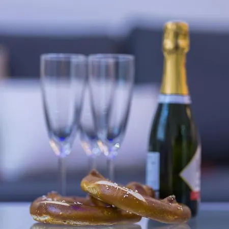 Appt 4 Pers Centre 300m Petite Venise Appartement *